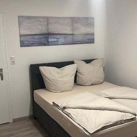 Eine Modern Renovierte Wohnung Mit Balkonterrasse. Lubbecke Εξωτερικό φωτογραφία