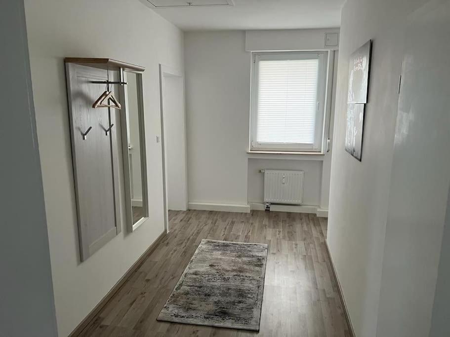 Eine Modern Renovierte Wohnung Mit Balkonterrasse. Lubbecke Εξωτερικό φωτογραφία